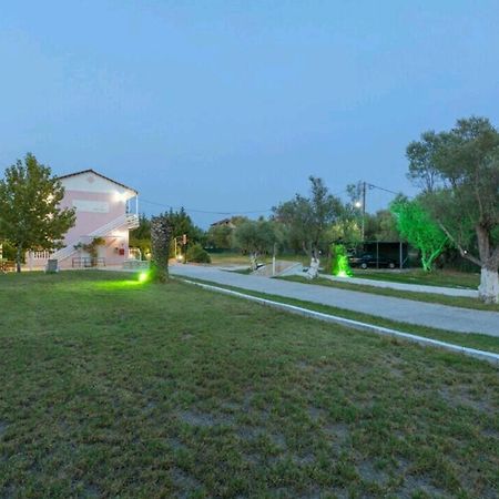 Eleni Studios & Apartments Alykes  Dış mekan fotoğraf
